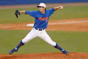 Gators disappoint Knights with second home loss 5-3