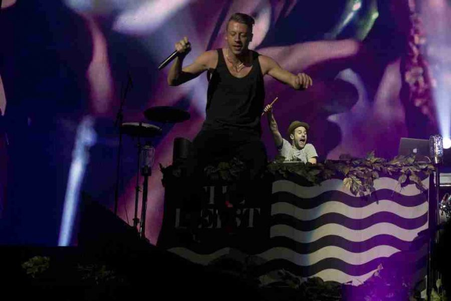 Macklemore and Ryan Lewis performs at the USF Sun Dome in Tampa, Fla., on Saturday, Nov. 23, 2013. (Ty Wright / Valencia Voice)