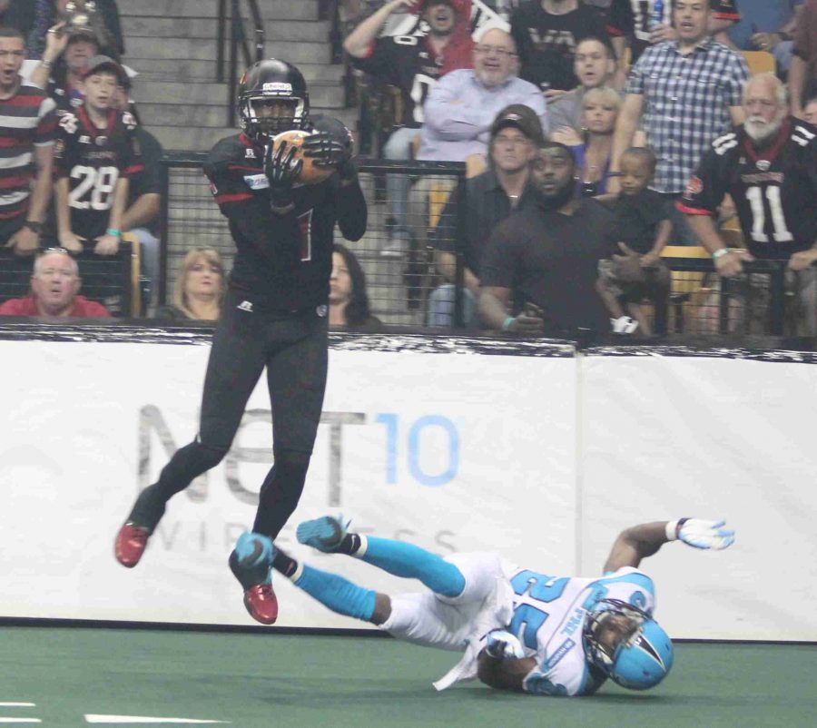 Greg Carr caught four touchdown passes during the Predators loss to the Philadelphia Soul.