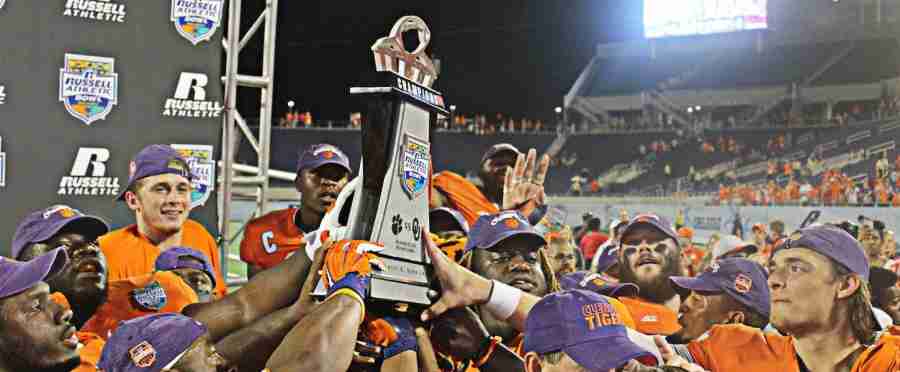 Clemson Tigers (18) defeated the Oklahoma Sooners 40-6 at the Russell Athletic Bowl, at the Florida Citrus Bowl in Orlando, Florida on Monday, Dec. 29, 2014. (Ty Wright / Valencia Voice)