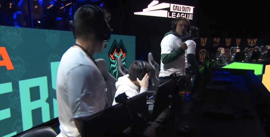 The Florida Mutineers after their reverse sweep against the Chicago Huntsmen on Feb. 23. Photo from Call of Duty League YouTube stream. 