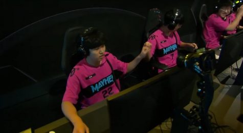 The Florida Mayhem after  their win on Horizon Lunar Colony versus the London Spitfire before the matches were moved online due to COVID-19. Photo from OWL stream.