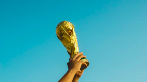 32 teams will be competing in the 2022 FIFA World Cup in Qatar to lift the FIFA World Cup trophy. The winner will be determined at the final on Dec. 18. 
