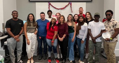 Valencia Voice Editors, Advisors, Contributors, and Social Media for Fall 2022. 
