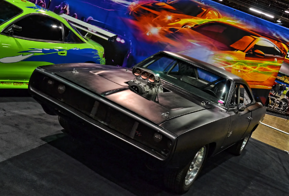 Pictured are the 1970 Dodge Charger R/T
and 1995 Mitsubishi Eclipse used in the first of the franchise movies 2001's "The Fast and the Furious".